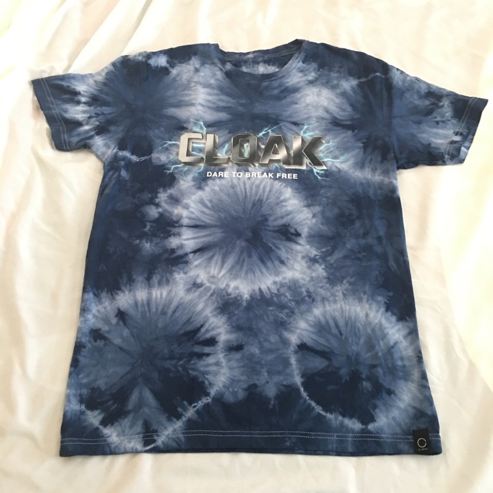 Dare To Break Free Cloak Tie-Dye Shirt